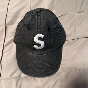 Supreme Black Cap with White 'S' Logo